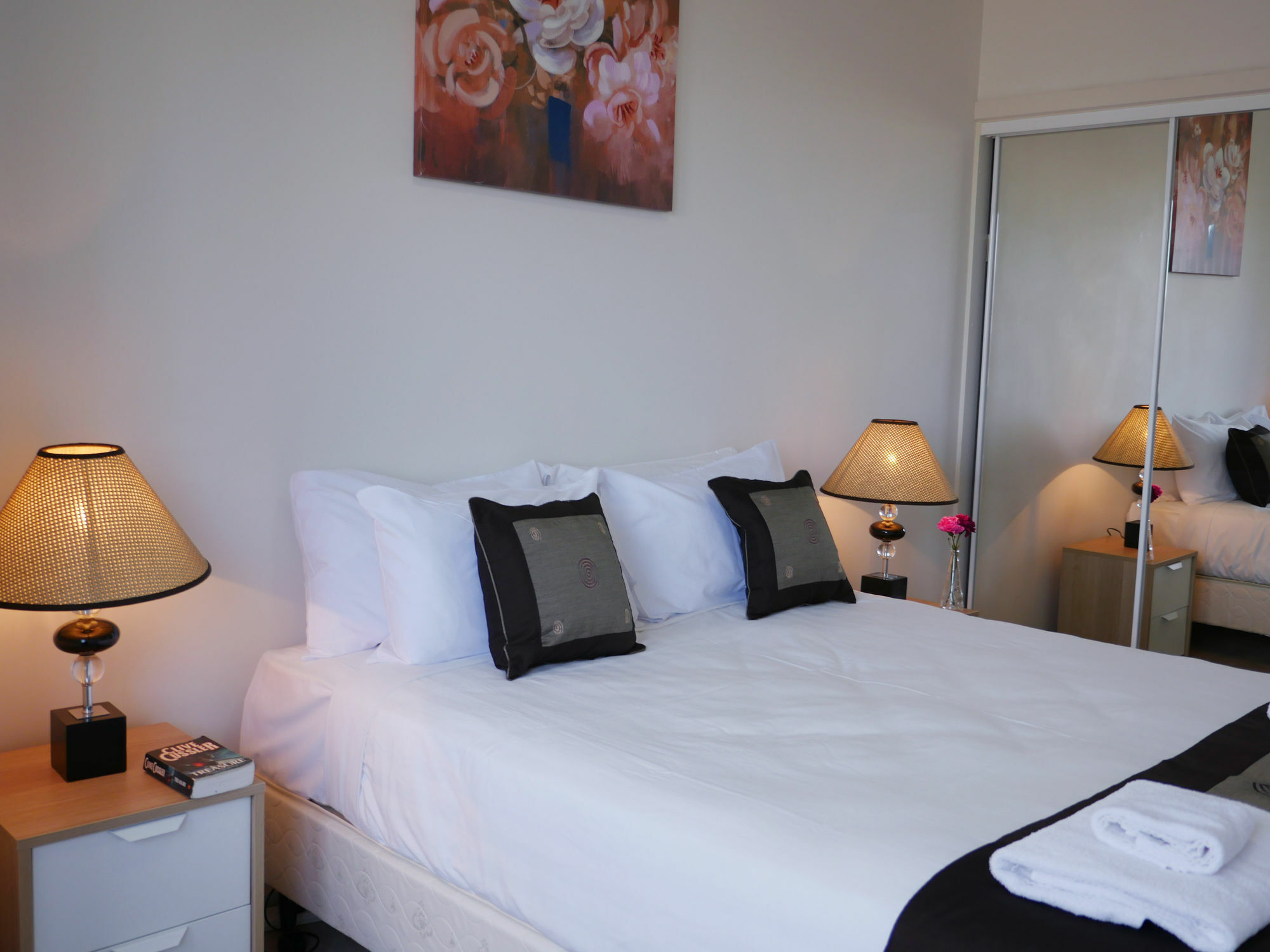 Anchor On Elizabeth Apartment Melbourne Luaran gambar